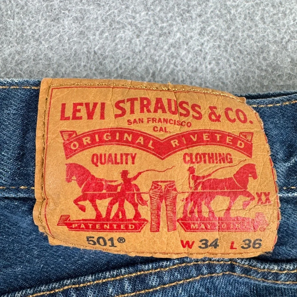 Levi's Jeans Mens 34 501 Original Blue Distressed Button Fly Straight Leg Denim